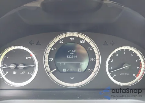 2009 Mercedes-Benz C 300 Luxury/Sport from USA, damaged, VIN WDDGF54X69R063653